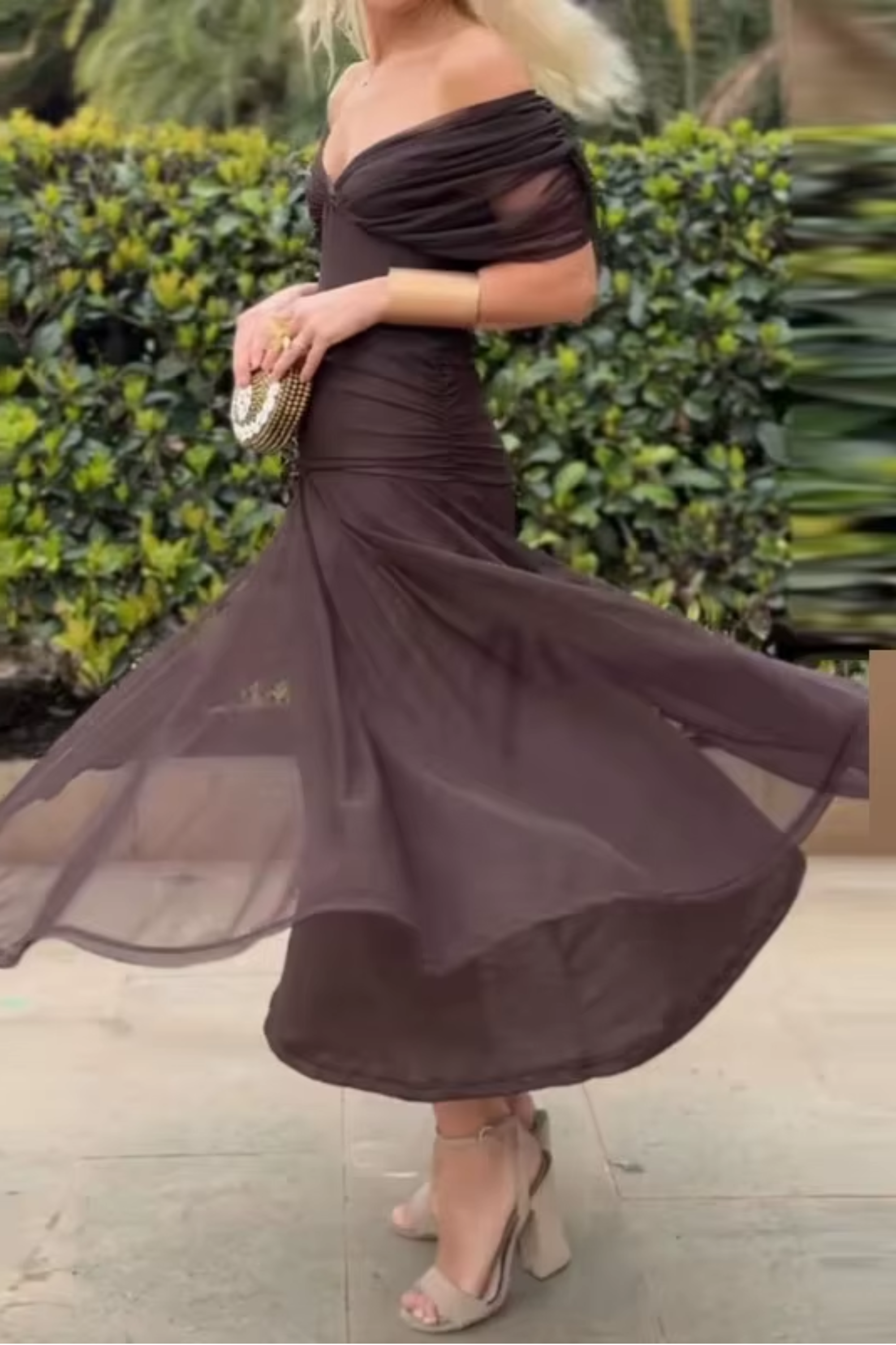 Lady™ - Elegantiška maxi suknelė šventiniams renginiams su V formos iškirpte