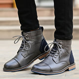 Nathan Voyager Sneakers