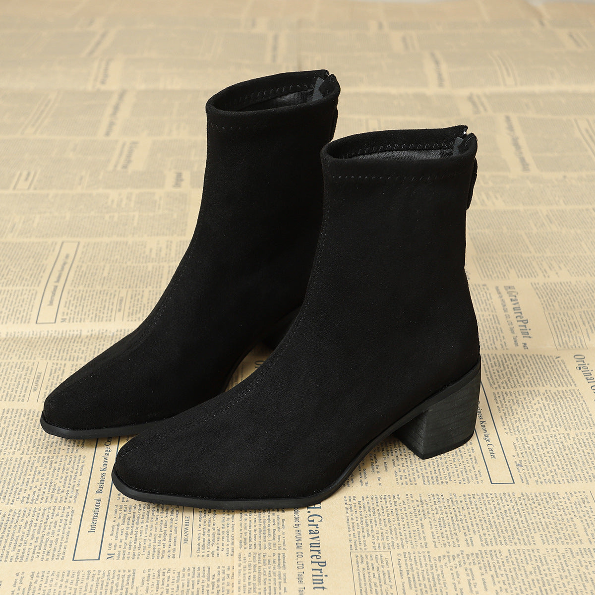 Liepa™ – Zomšinė Elegancija ir Kasdienis Komfortas