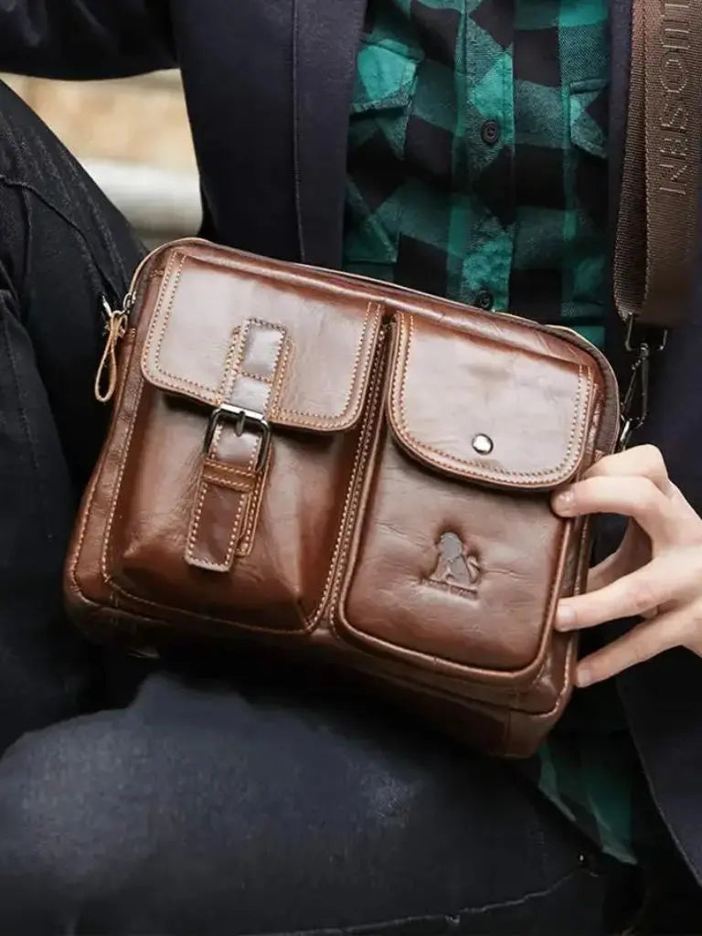 Oliver™ | Retro Kvadratinė Pečių Taška