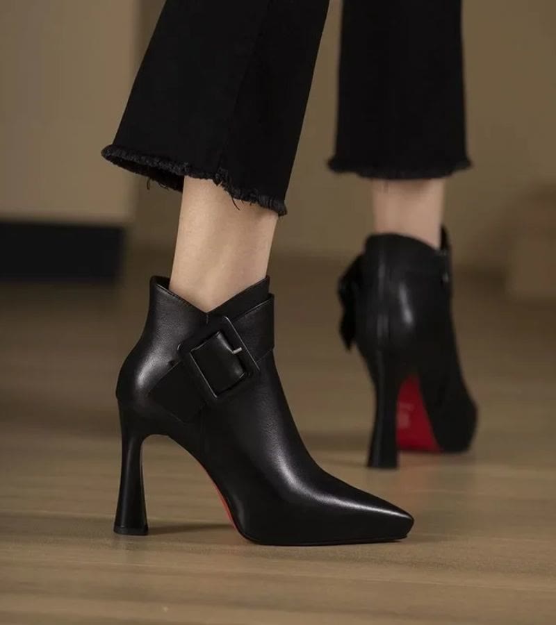 Mariona™ | Elegantiški aulinukai su kulnu ir didele sagtimi