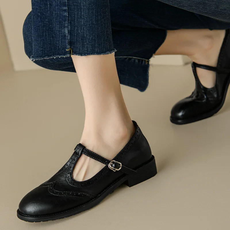 Rusnė™ | Elegantiški moteriški batai su T formos dirželiu
